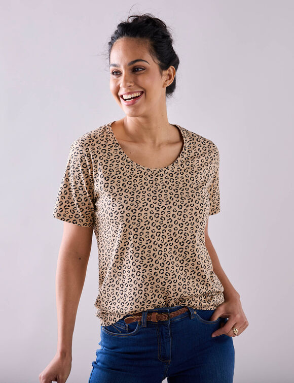 T-shirt col rond manches courtes imprimé (beige / noir) T-shirt col rond manches courtes imprimé (beige / noir)